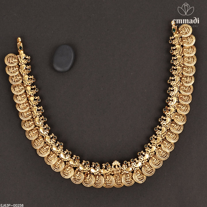 Short Necklace Antique