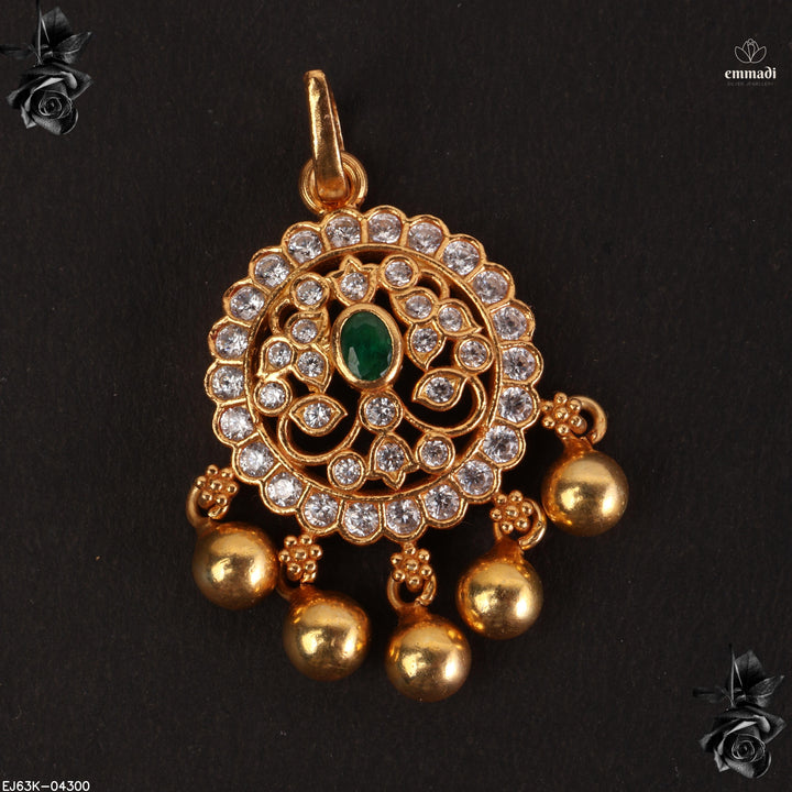 Pendant Antique