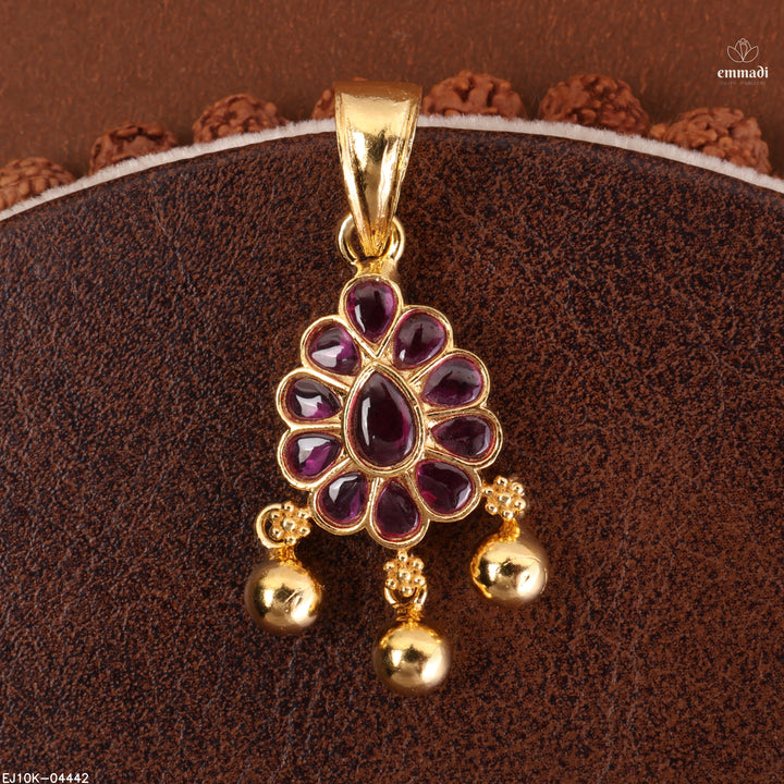 Pendant Antique
