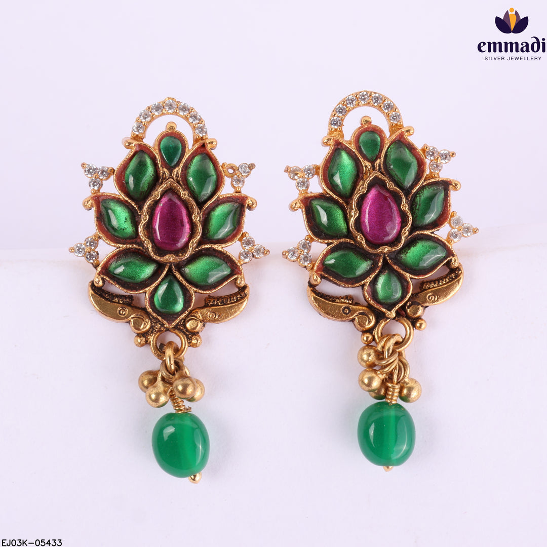 Hangings Kundan Nakshi