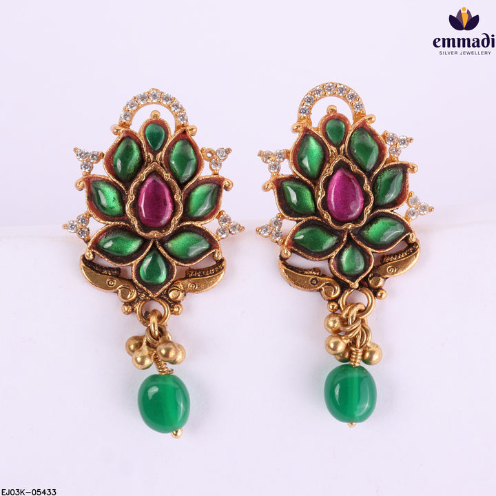 Hangings Kundan Nakshi