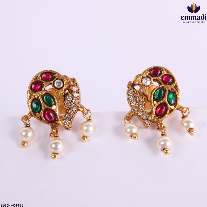 Hangings Kundan