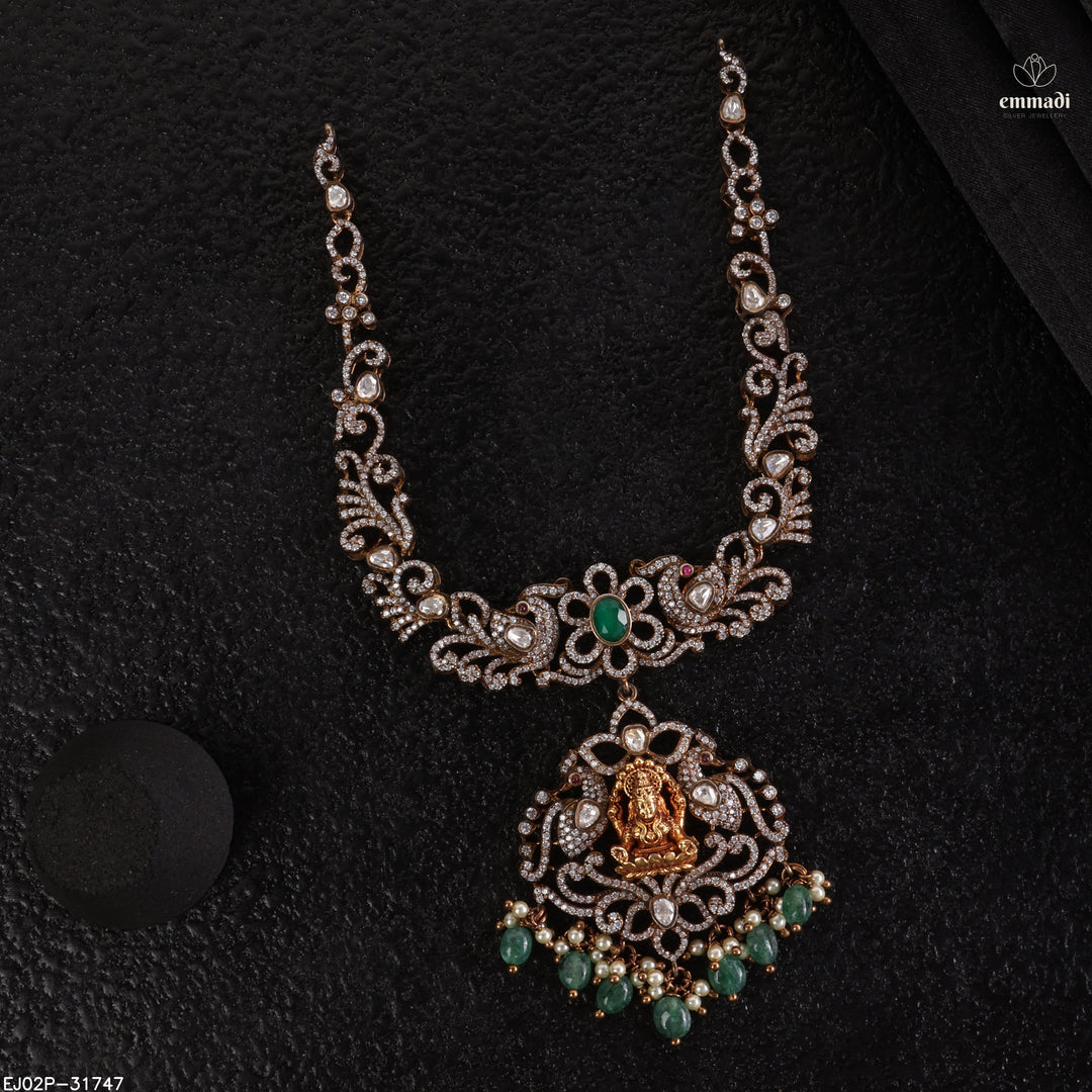 Short Necklace Victorian