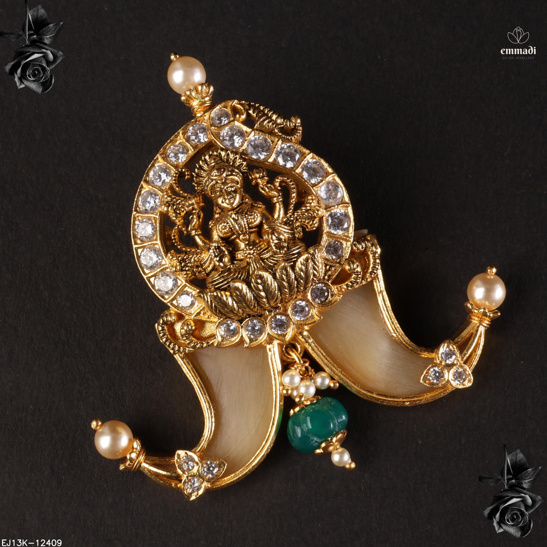 Pendant Antique