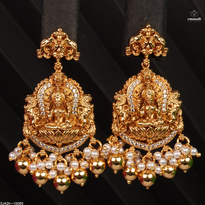 Hangings Premium Nakshi