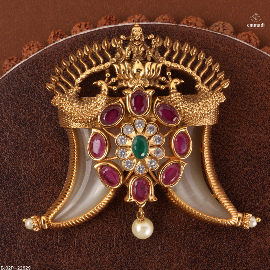 Pendant Antique
