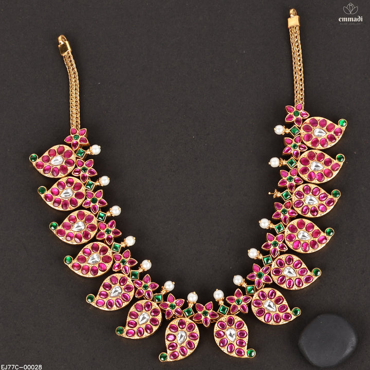 Short Necklace Kundan