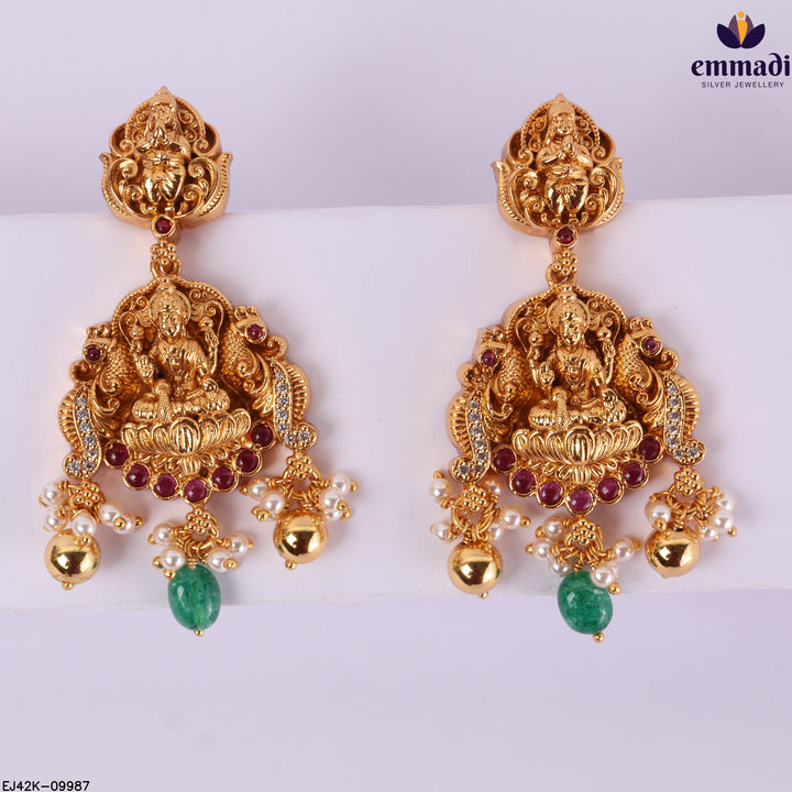 Hangings Premium Nakshi