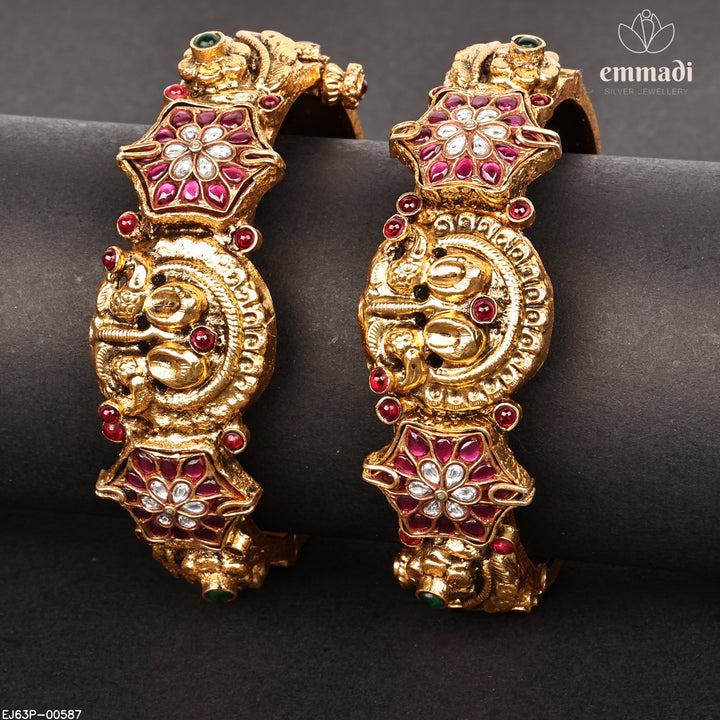 Bangles Kundan Nakshi