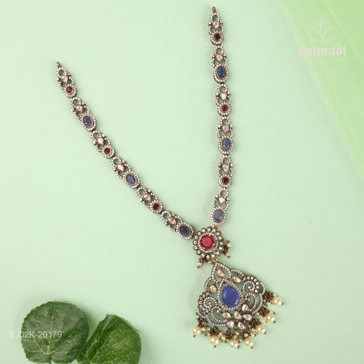Short Necklace Victorian