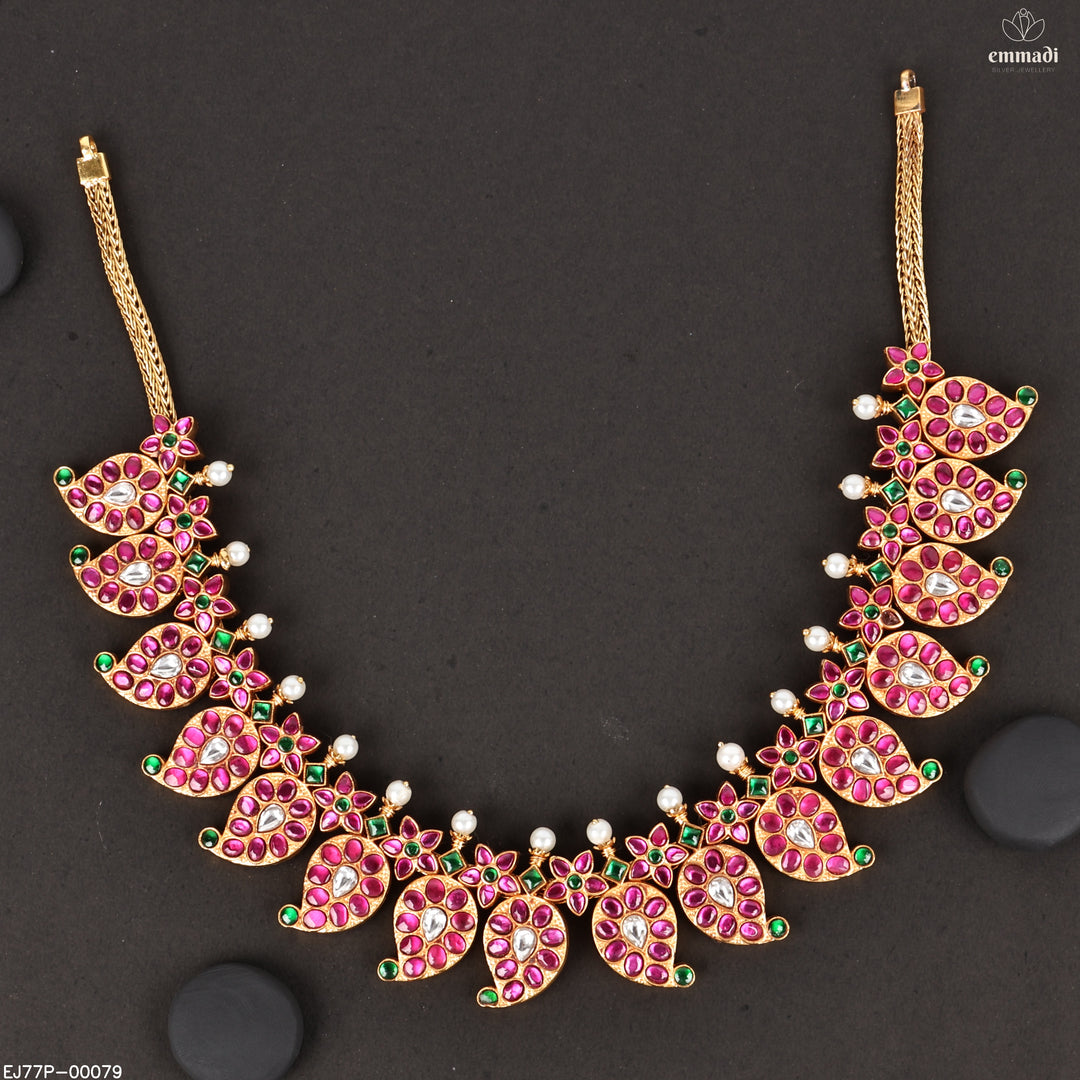 Short Necklace Kundan