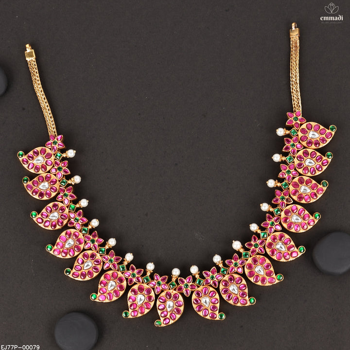 Short Necklace Kundan