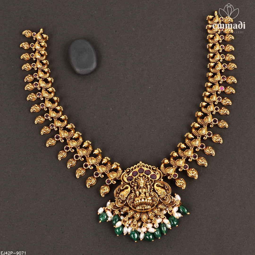Short Necklace Antique