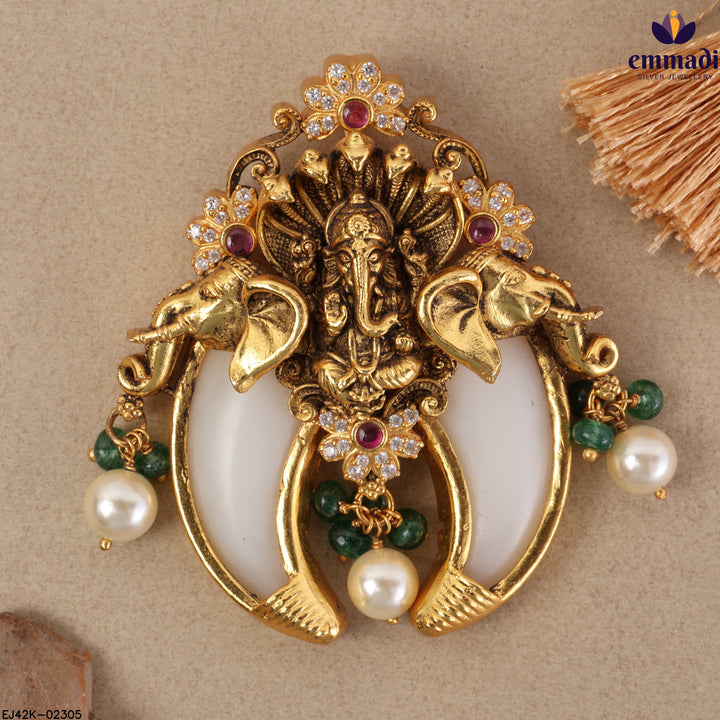 Pendant Antique