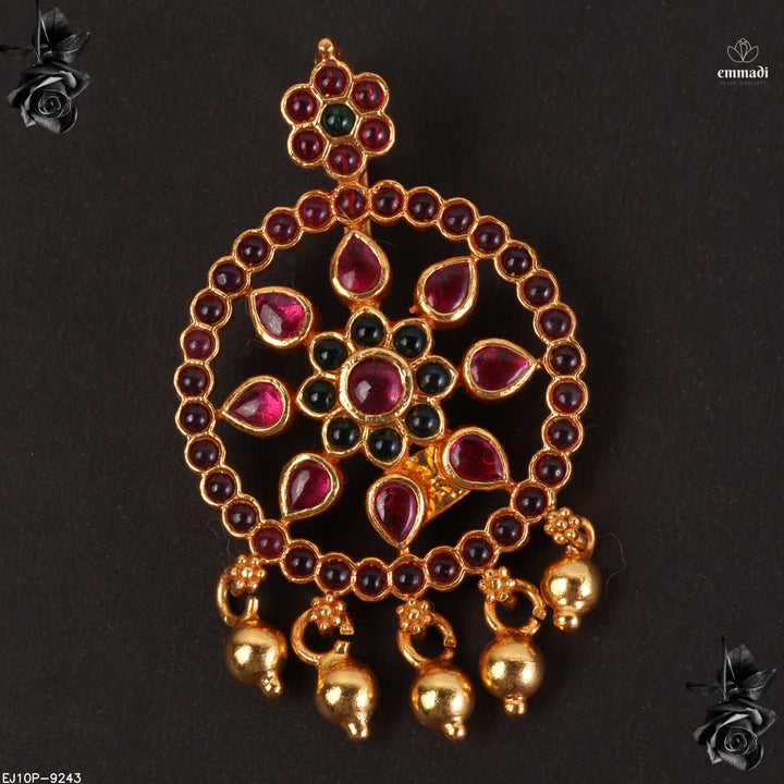Pendant Antique