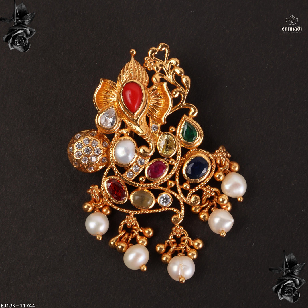 Pendant Antique