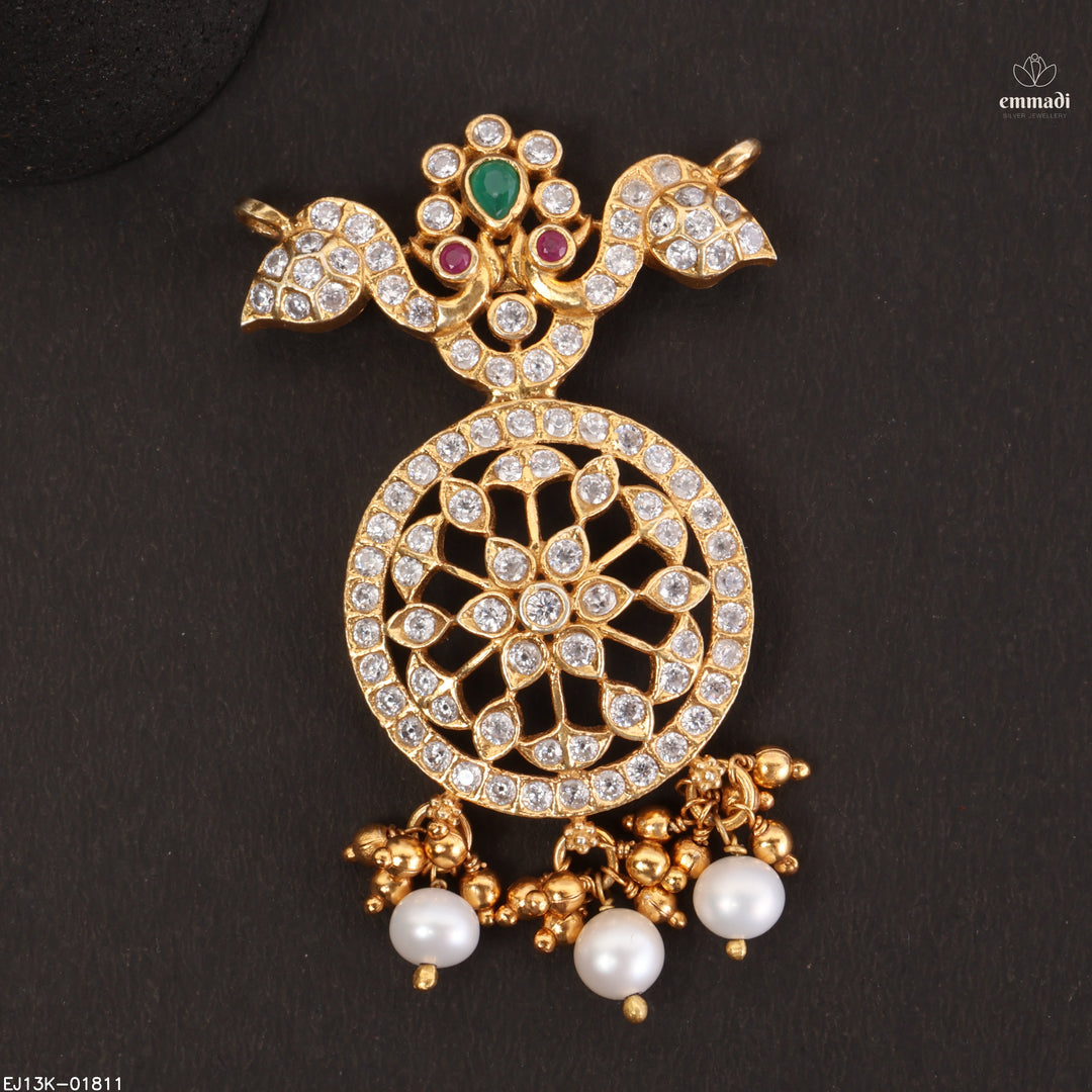 Pendant Antique