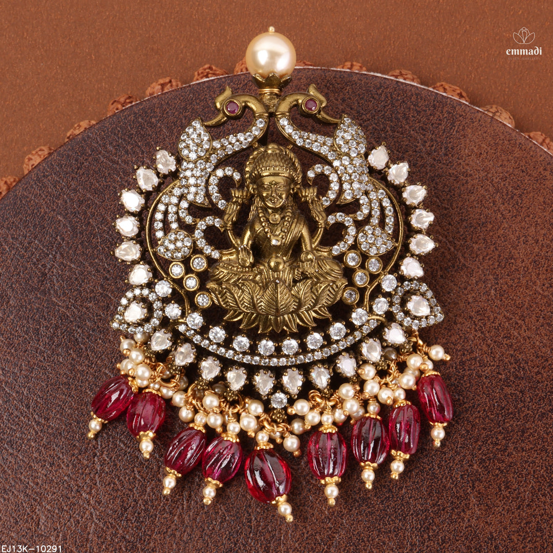 Pendant Antique