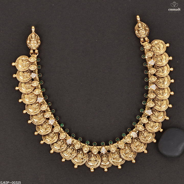 Short Necklace Antique