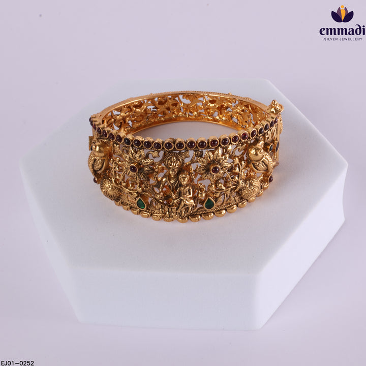 Bangles Antique