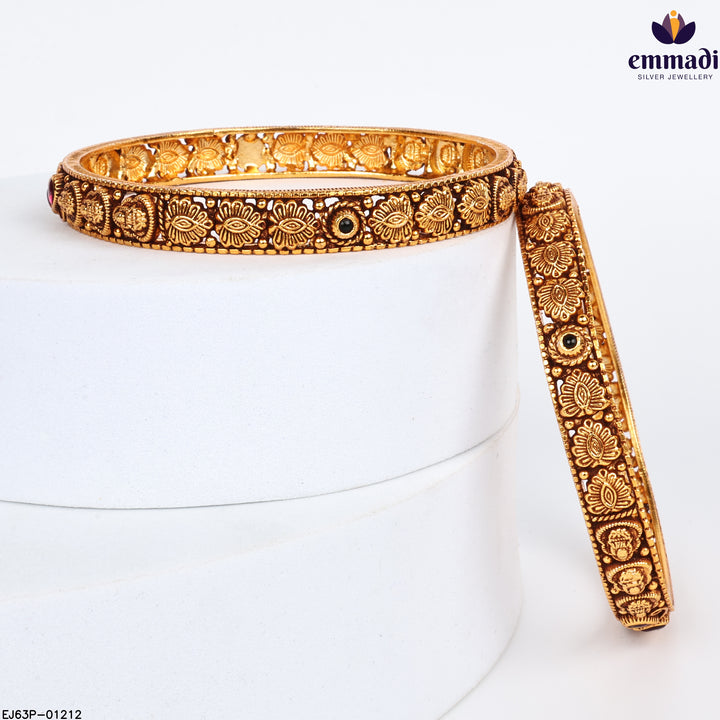 Bangles Kundan Nakshi