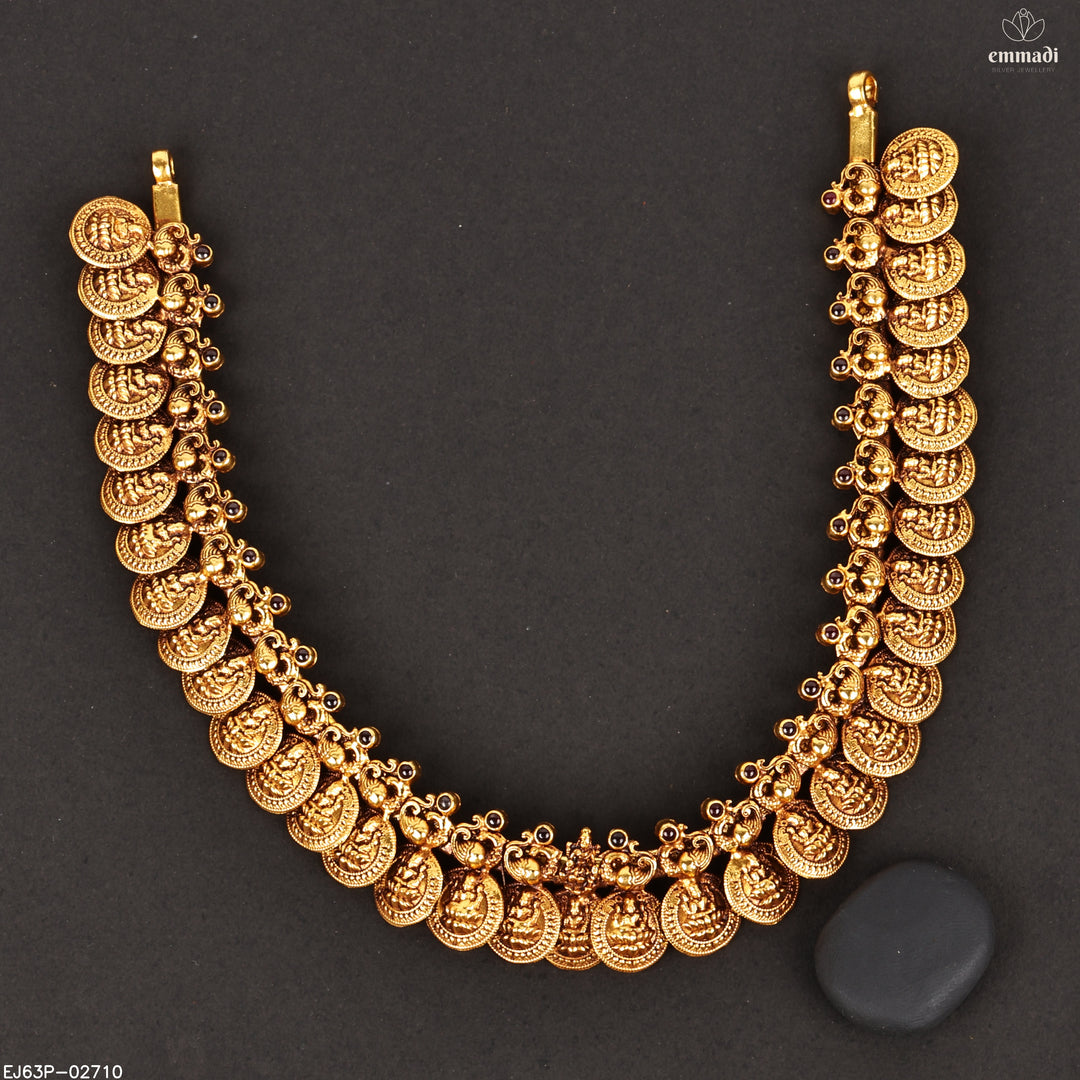 Short Necklace Antique