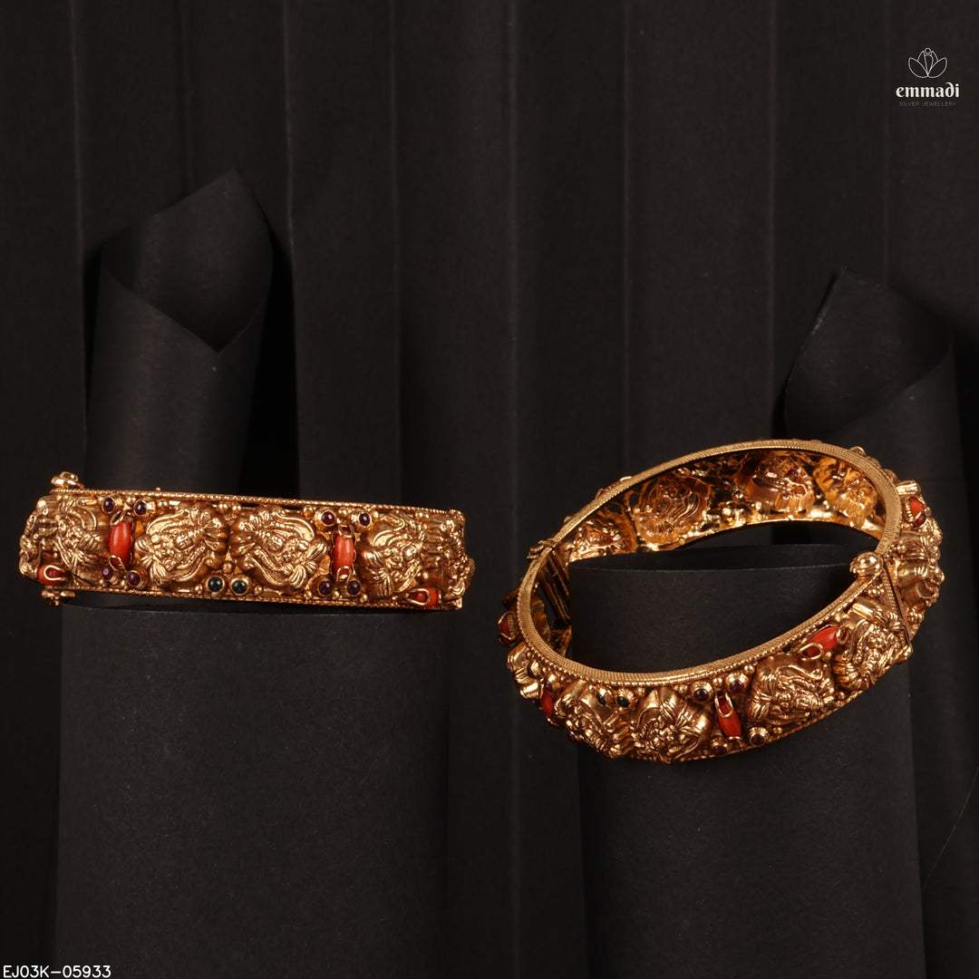 Bangles Antique
