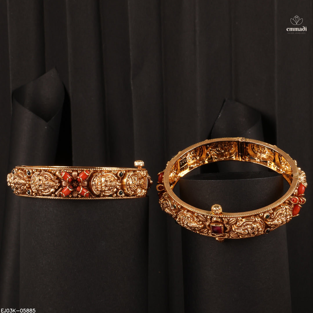 Bangles Antique