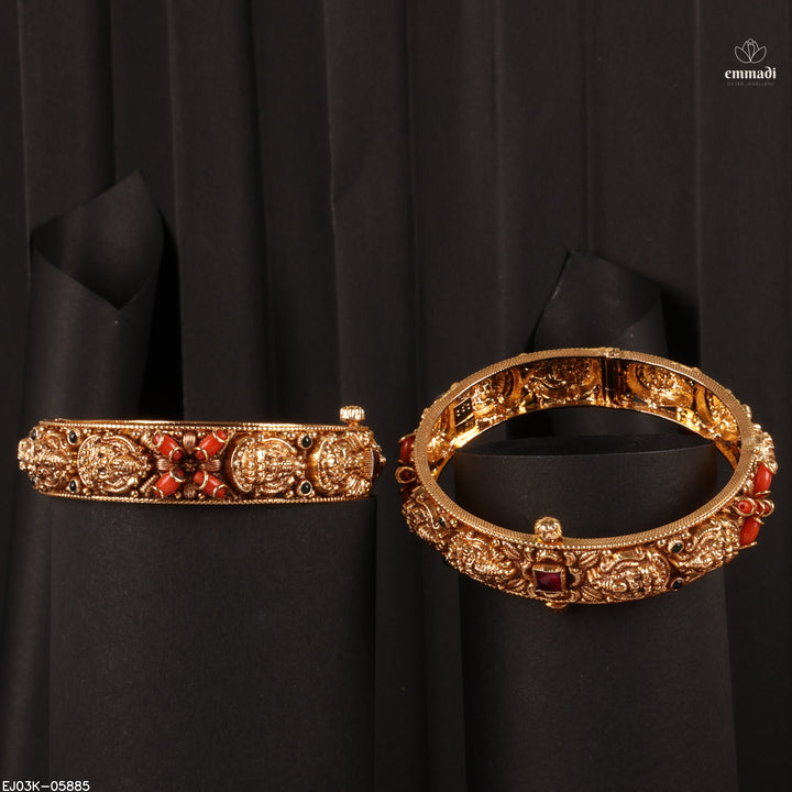 Bangles Antique