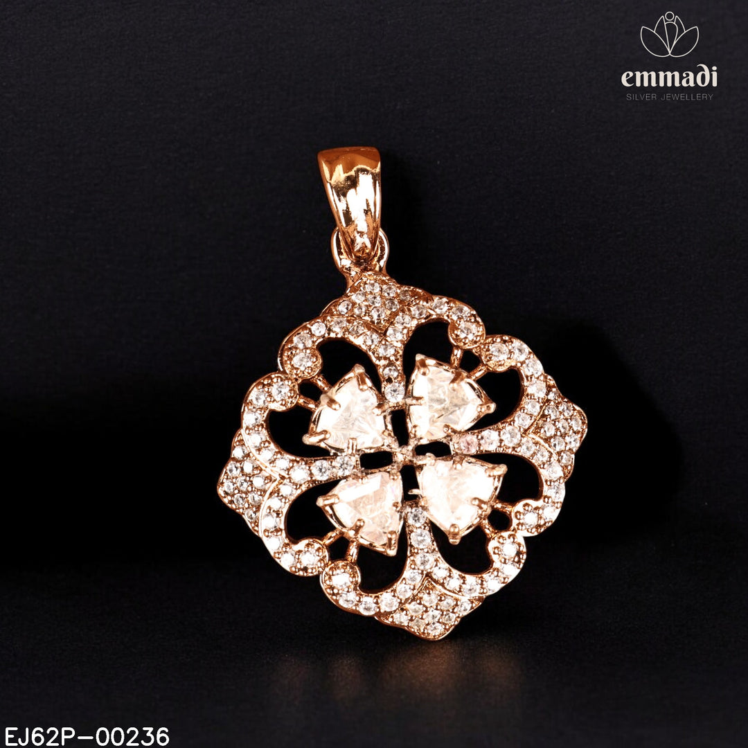 Pendant Moissanite