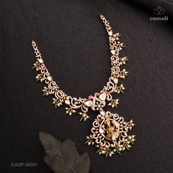 Short Necklace Victorian
