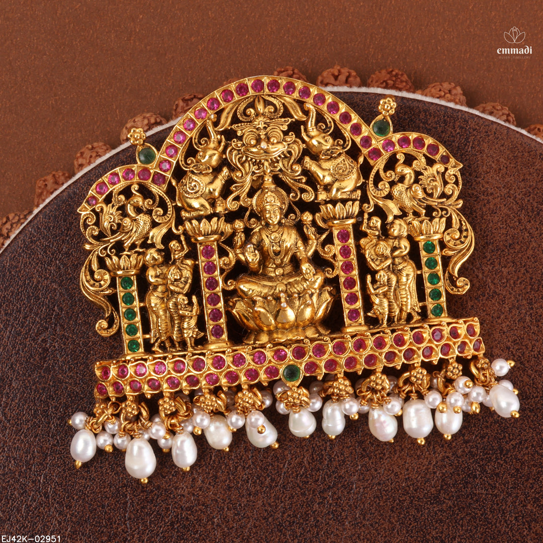 Pendant Antique