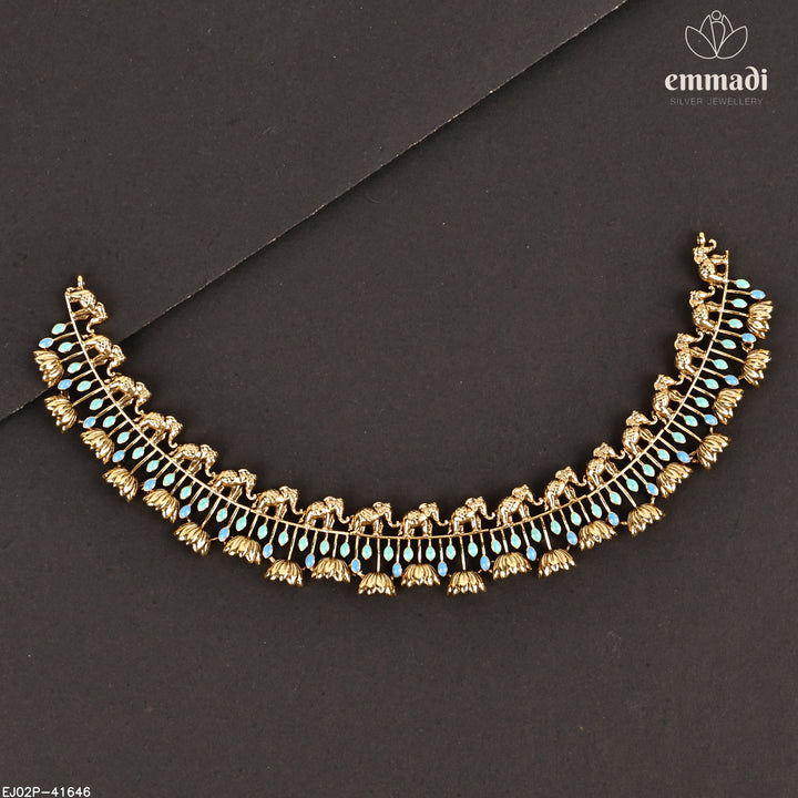 Short Necklace Antique