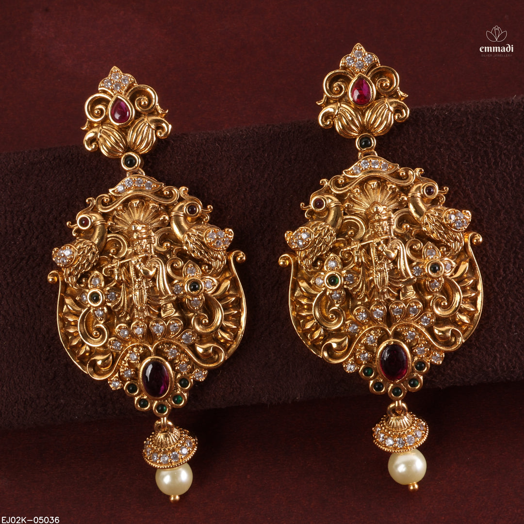 Hangings Antique