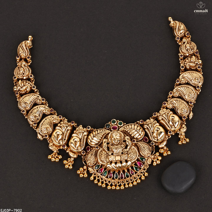 Short Necklace Antique