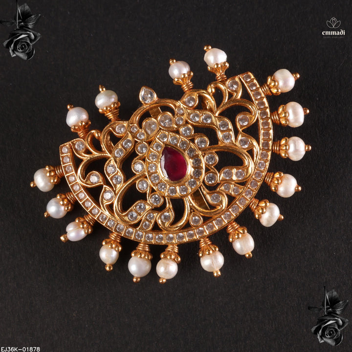 Pendant Antique