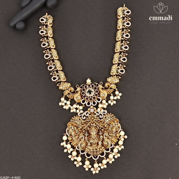 Short Necklace Antique