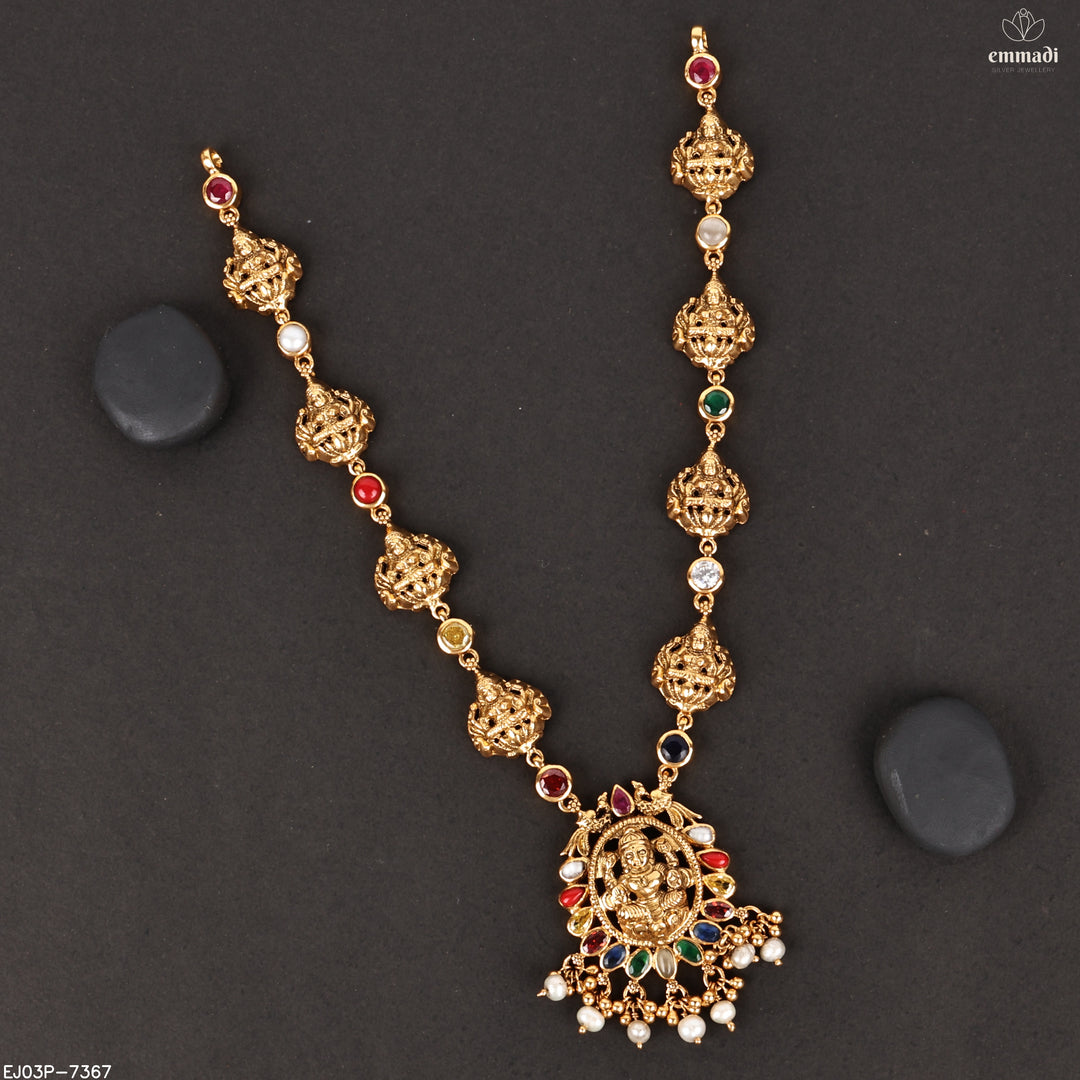 Short Necklace Antique