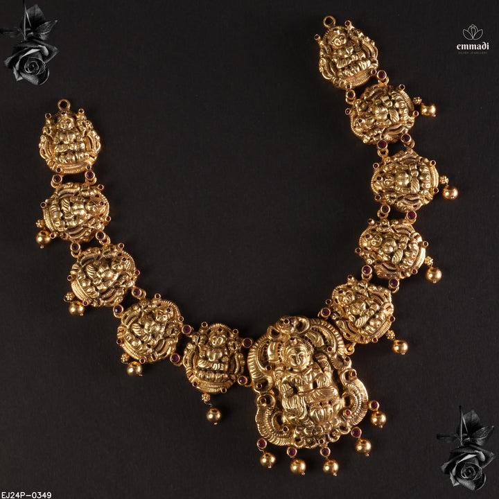 Short Necklace Antique