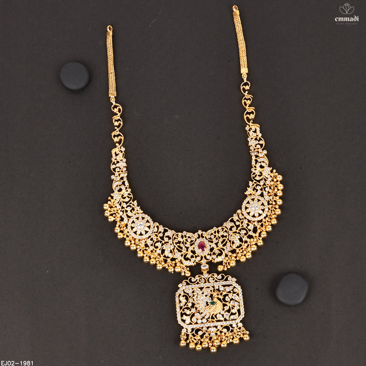 Short Necklace Antique