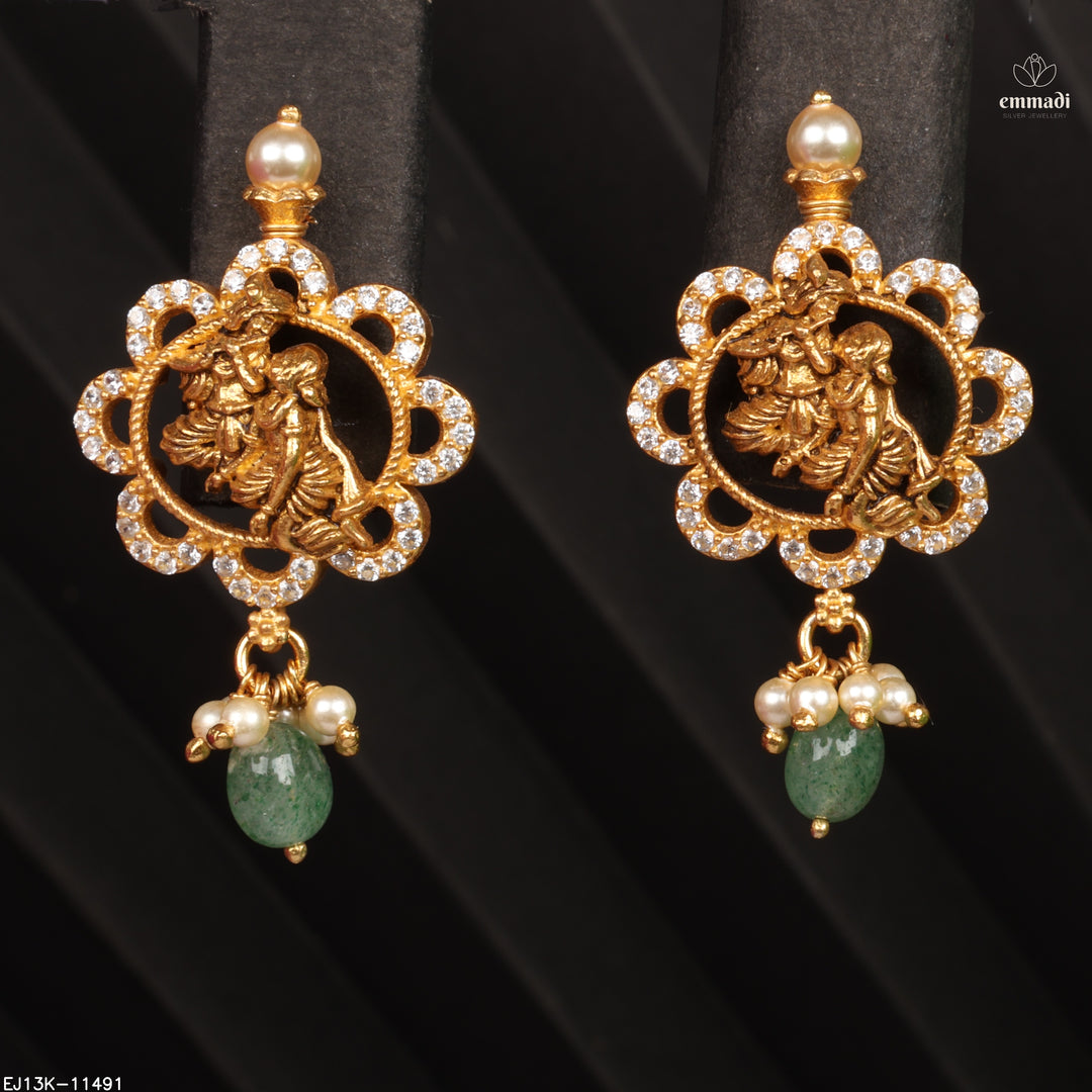 Hangings Antique