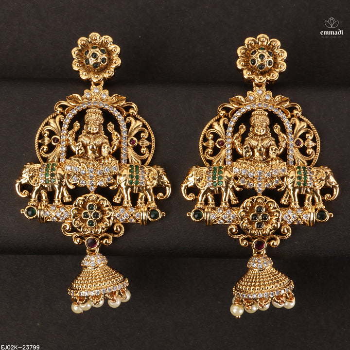 Hangings Antique