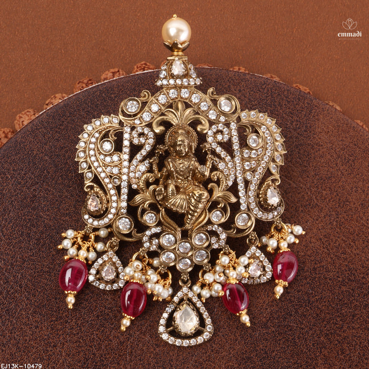 Pendant Antique