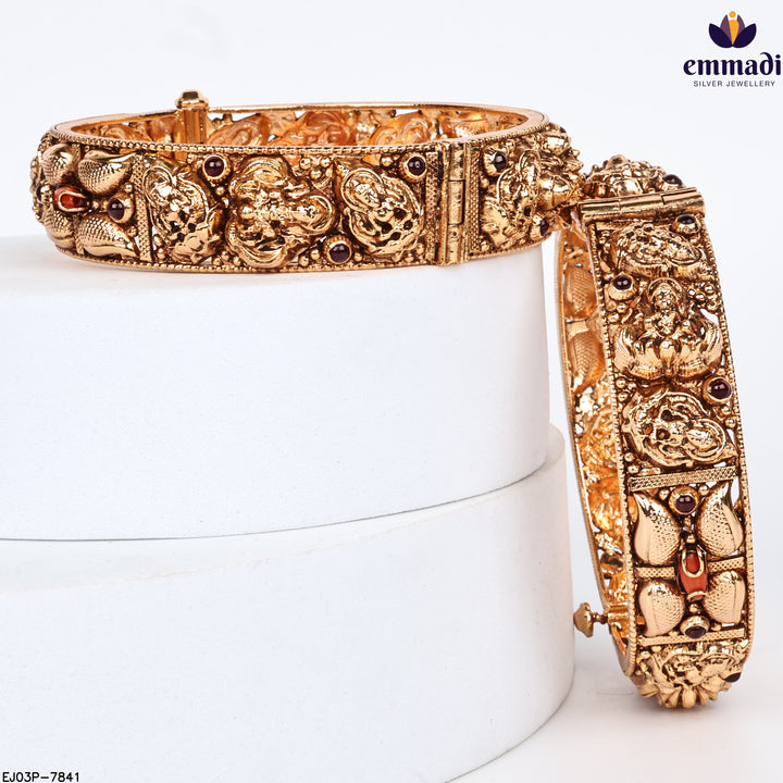 Bangles Antique