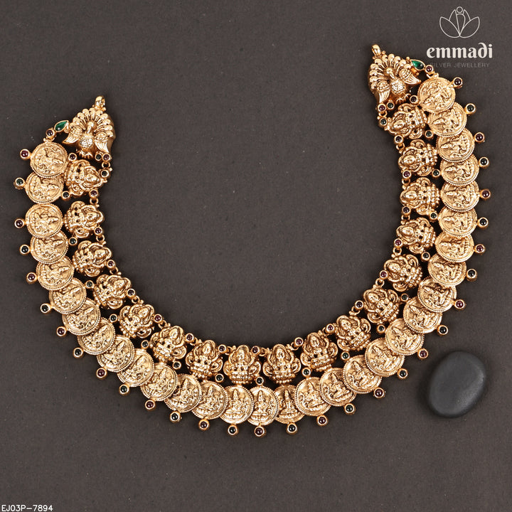 Short Necklace Antique