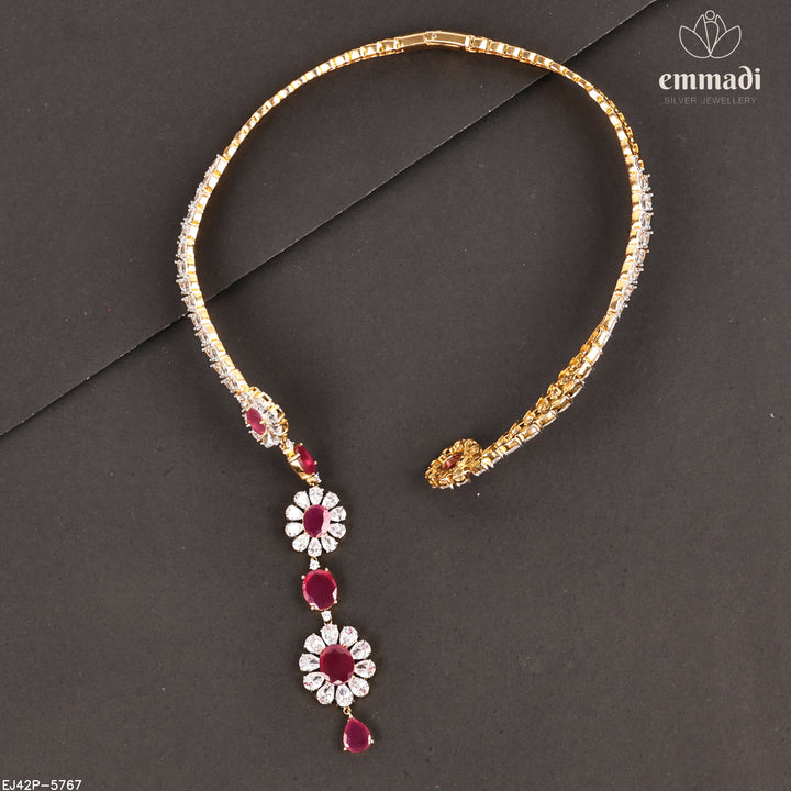 Short Necklace Antique
