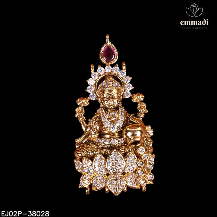 Pendant Brouch Antique