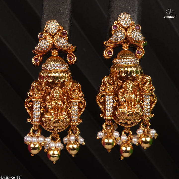 Hangings Premium Nakshi