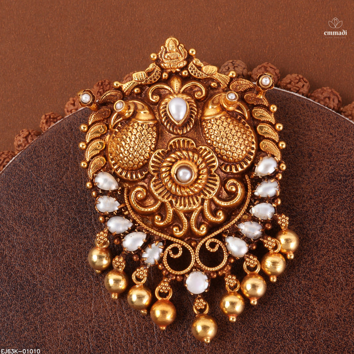 Pendant Antique