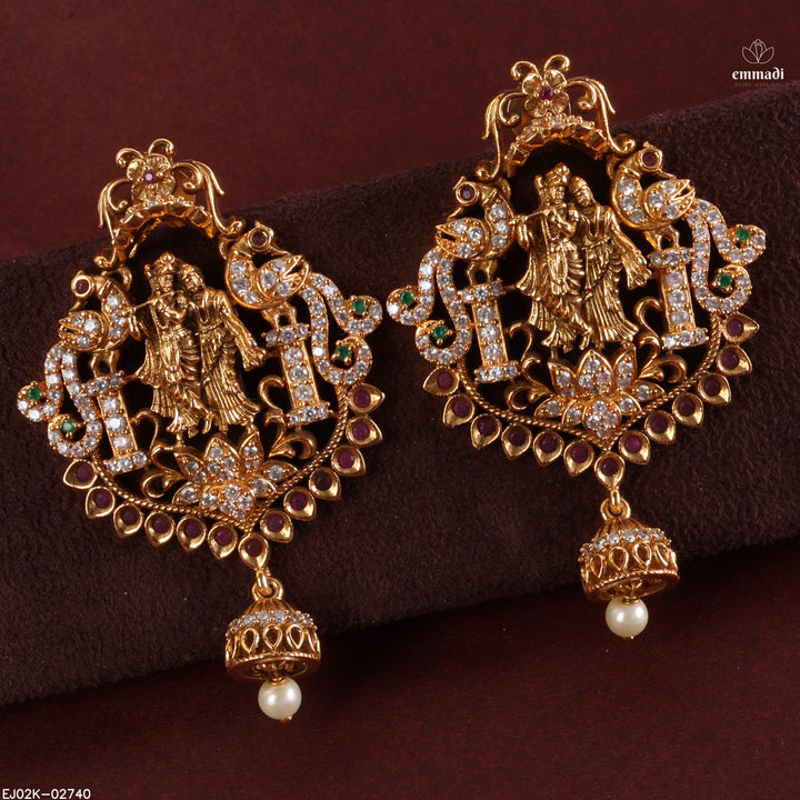Hangings Antique